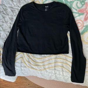 Girlfriend Collective Cropped Long Sleeve tee
